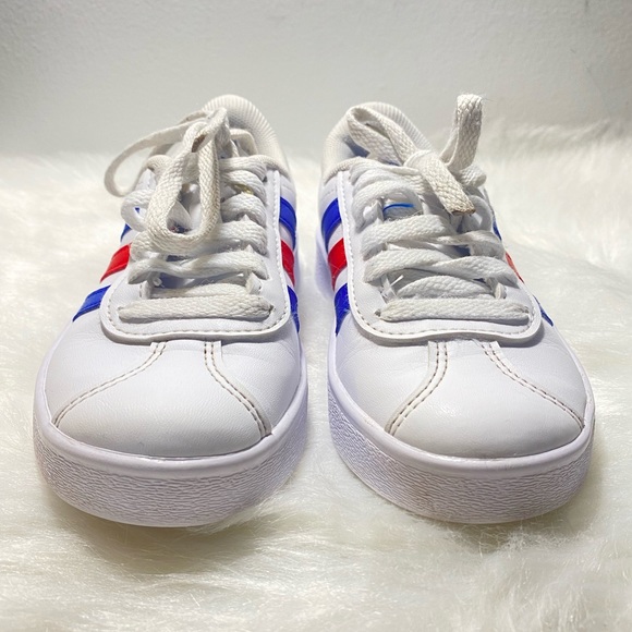 Adidas Kids Unisex Grand Court 2.0 Sneaker White Blue and Red Size 11K - Picture 5 of 9